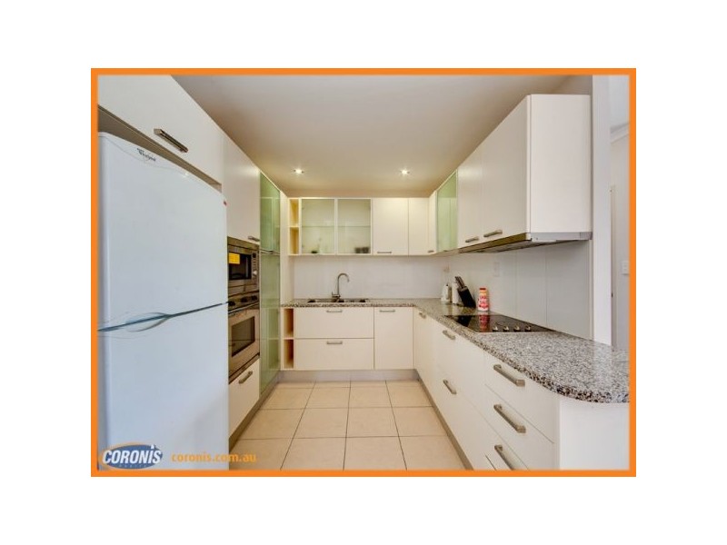 4/85 Nudgee Road, Hamilton QLD 4007