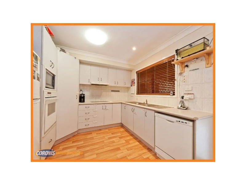 16 Bursaria Street, Crestmead QLD 4132