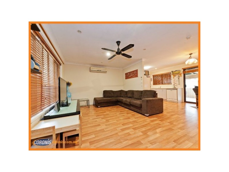 16 Bursaria Street, Crestmead QLD 4132