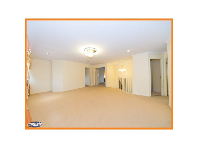 7 Templestowe Close, Forest Lake QLD 4078