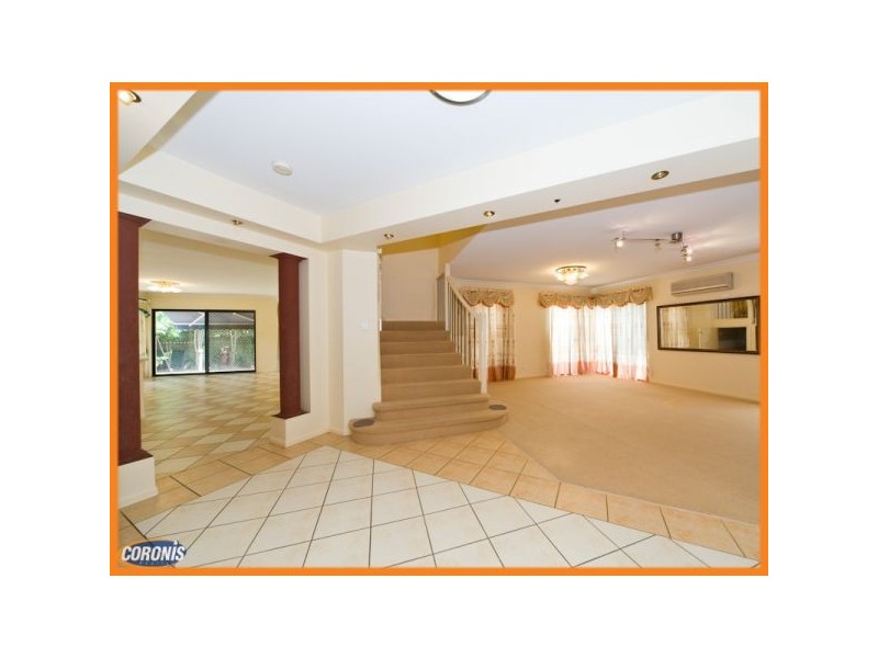 7 Templestowe Close, Forest Lake QLD 4078