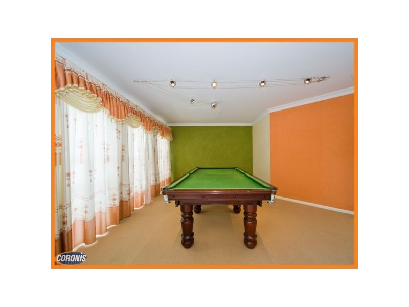 7 Templestowe Close, Forest Lake QLD 4078