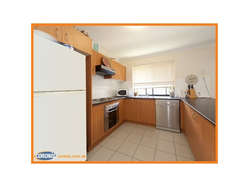 27 Hubner Drive, Rothwell QLD 4022