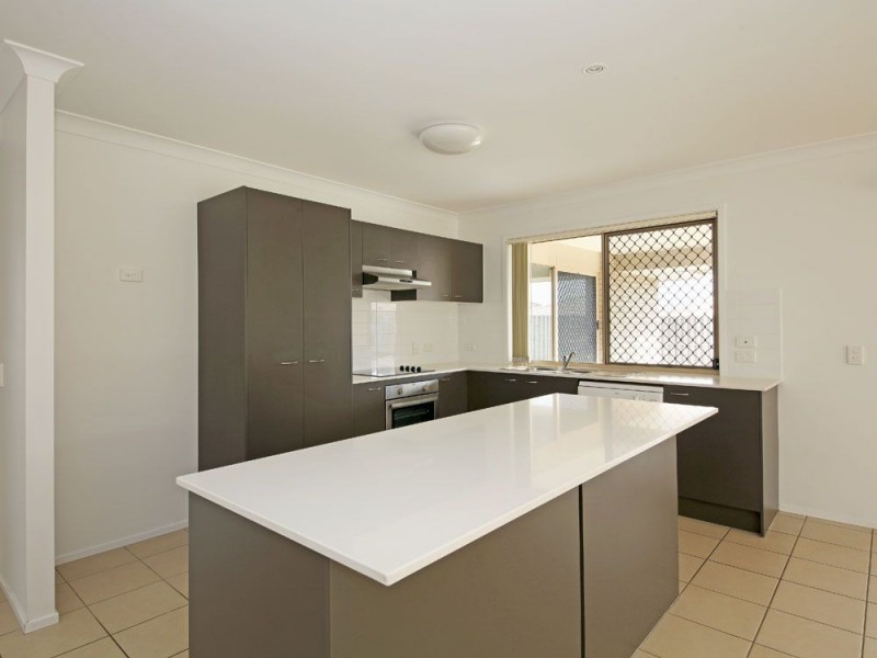 15 Peacherine Circuit, Bellmere QLD 4510