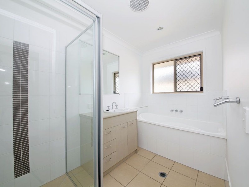 15 Peacherine Circuit, Bellmere QLD 4510