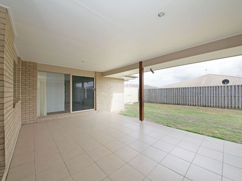 15 Peacherine Circuit, Bellmere QLD 4510