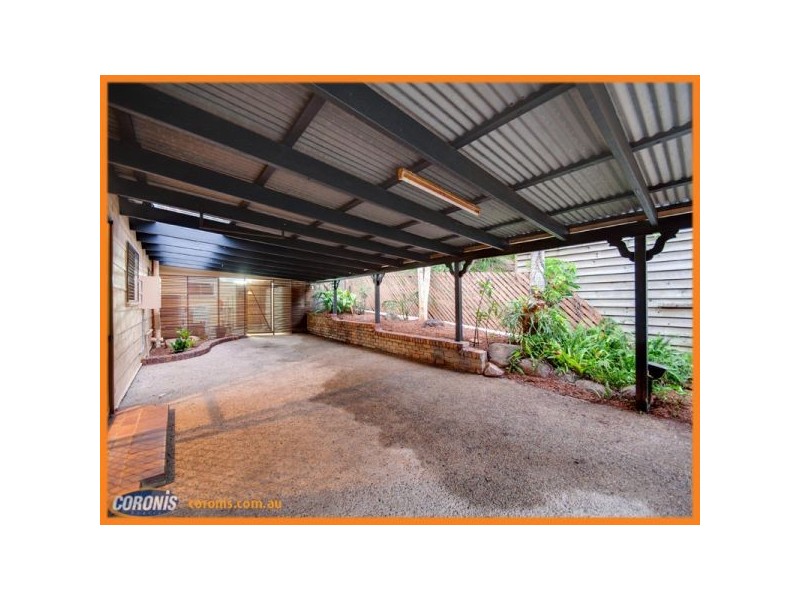 33 Tarcoola Avenue, Ferny Hills QLD 4055