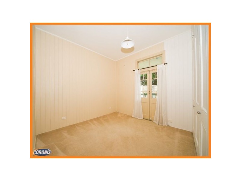 30 Lydia Street, Wooloowin QLD 4030