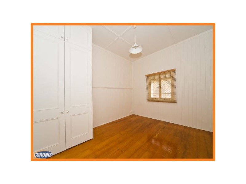 30 Lydia Street, Wooloowin QLD 4030