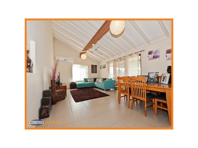 180 Castile Crescent, Edens Landing QLD 4207