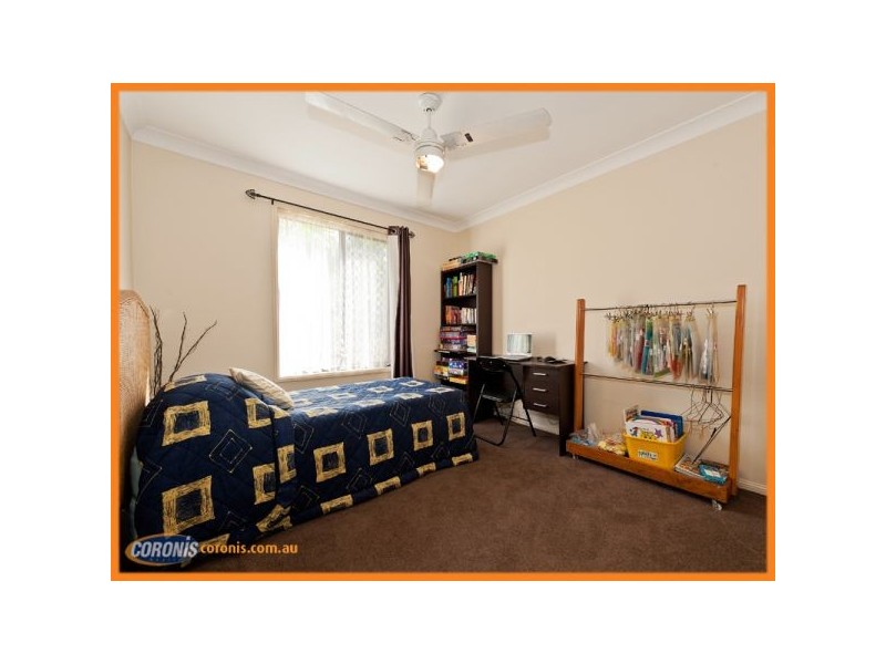 180 Castile Crescent, Edens Landing QLD 4207