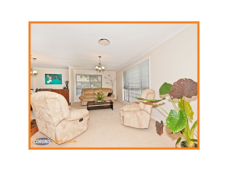 39 Marble Drive, Carrara QLD 4211