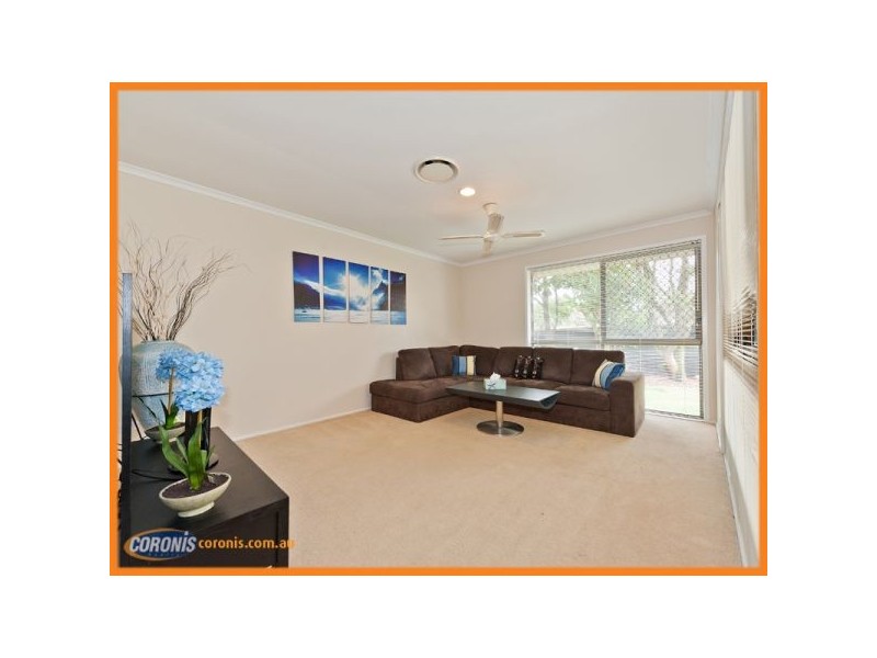 39 Marble Drive, Carrara QLD 4211