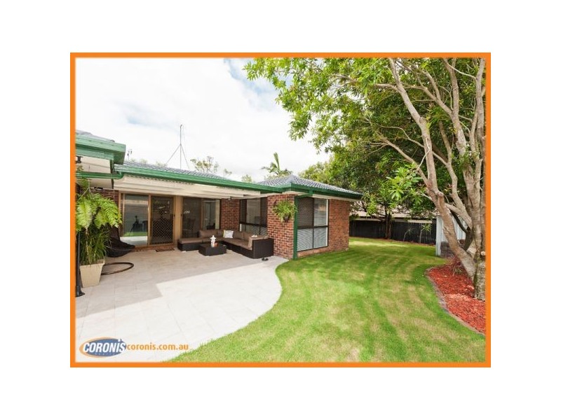 39 Marble Drive, Carrara QLD 4211