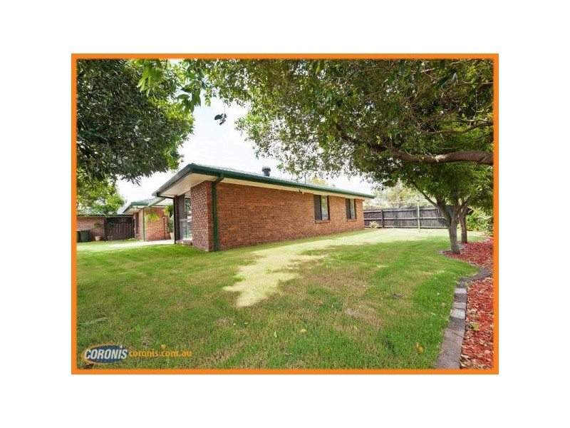 39 Marble Drive, Carrara QLD 4211