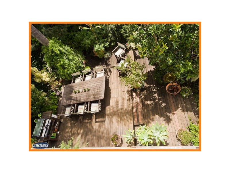 27 Heussler Terrace, Milton QLD 4064