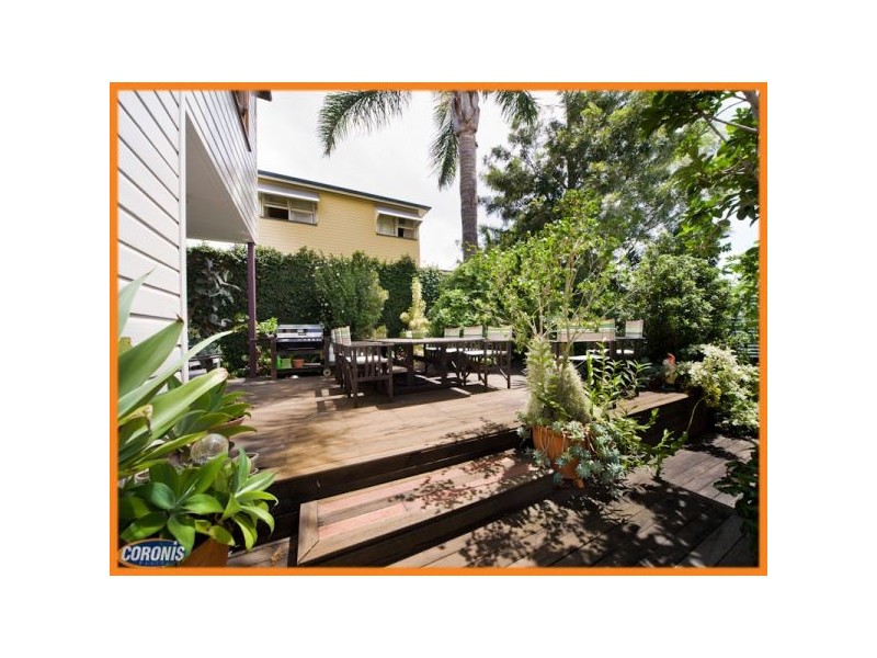 27 Heussler Terrace, Milton QLD 4064