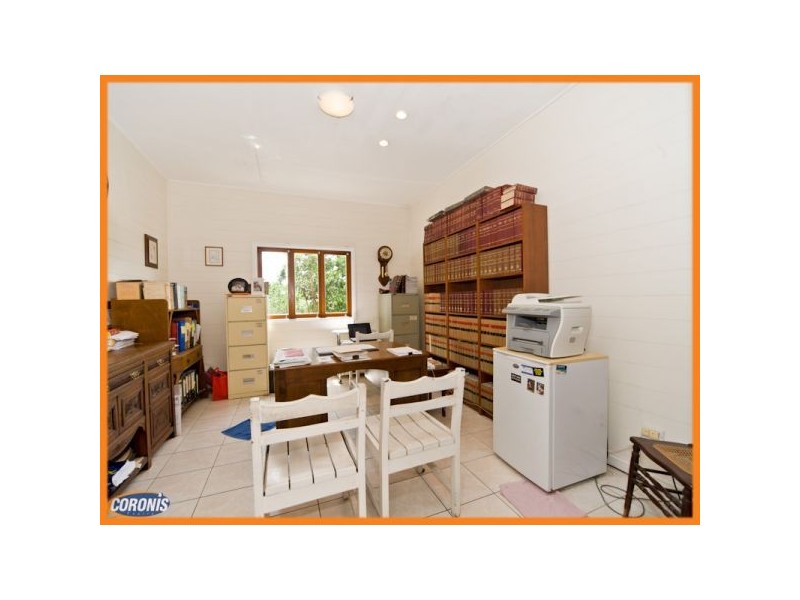 27 Heussler Terrace, Milton QLD 4064