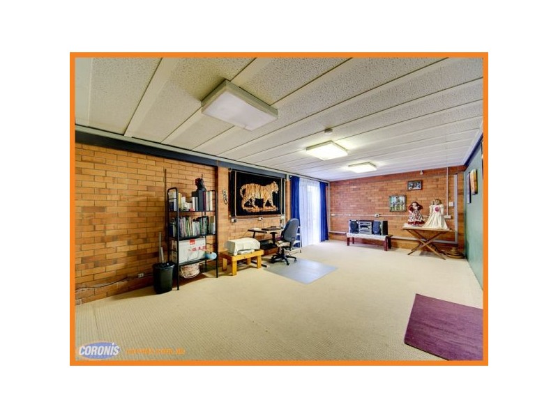 12 Tarcoola Avenue, Ferny Hills QLD 4055