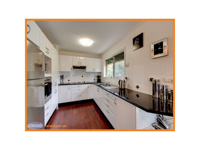 12 Tarcoola Avenue, Ferny Hills QLD 4055