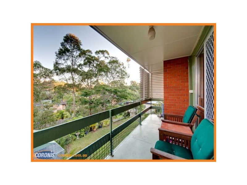 12 Tarcoola Avenue, Ferny Hills QLD 4055