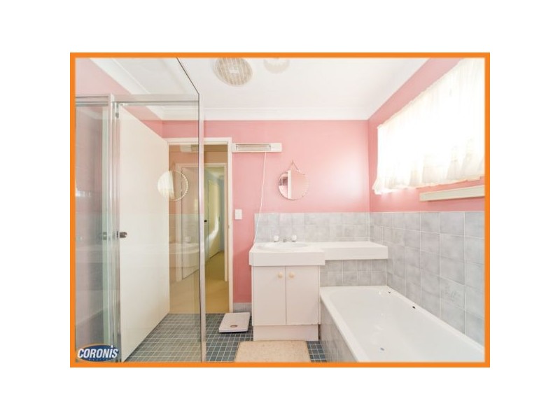 16 Magpie Street, Birkdale QLD 4159