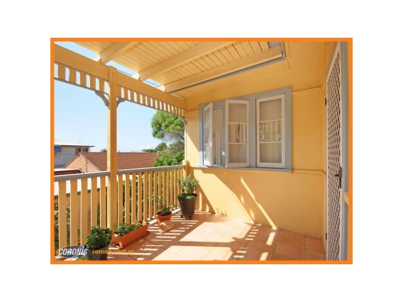 21 James Street, Scarborough QLD 4020