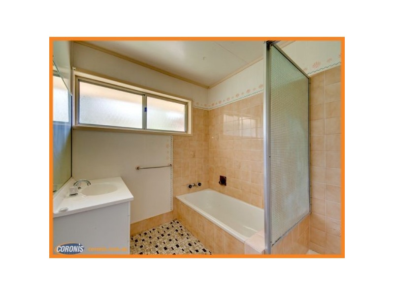 4 Nyanda Street, Strathpine QLD 4500