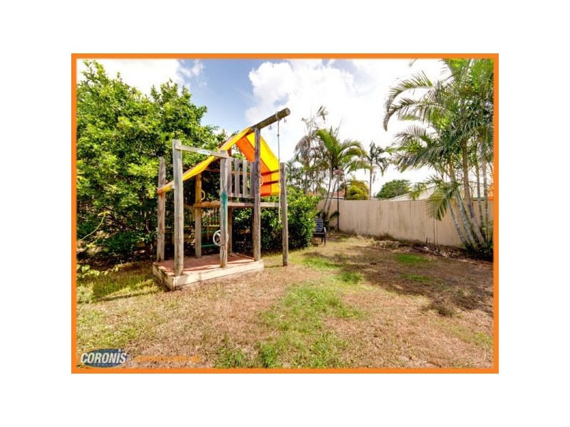 77 Bushland Drive, Regents Park QLD 4118