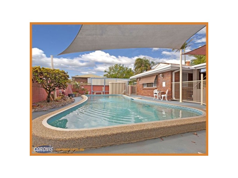 6 Van Dieman Crescent, Springwood QLD 4127