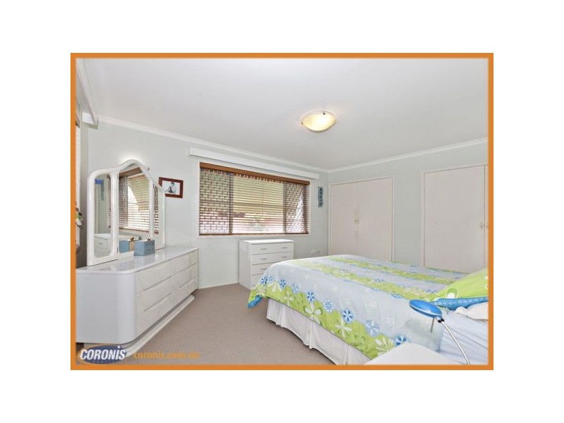 6 Van Dieman Crescent, Springwood QLD 4127