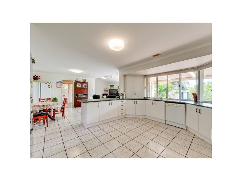 37 Katrina Crescent, Waterford West QLD 4133