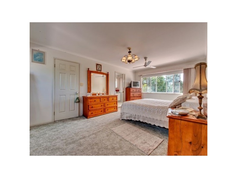 37 Katrina Crescent, Waterford West QLD 4133