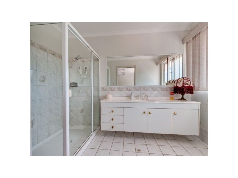 37 Katrina Crescent, Waterford West QLD 4133
