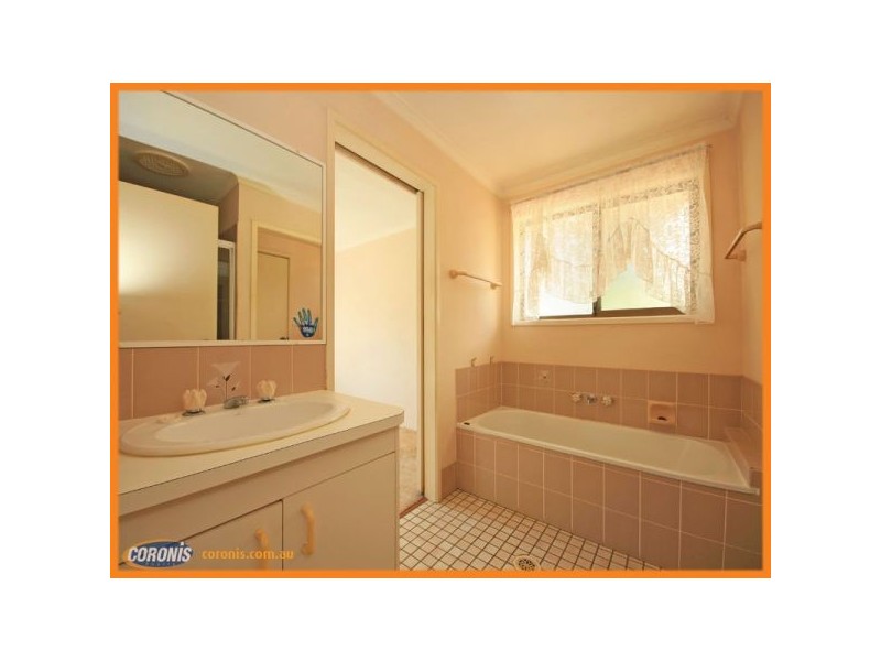 28 Huntington Drive, Kallangur QLD 4503