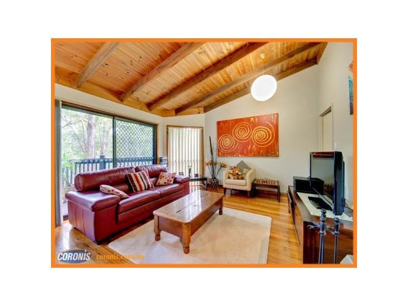 21 Buranda Road, Clear Mountain QLD 4500