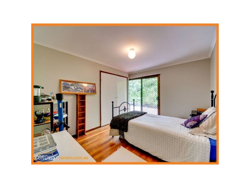 21 Buranda Road, Clear Mountain QLD 4500