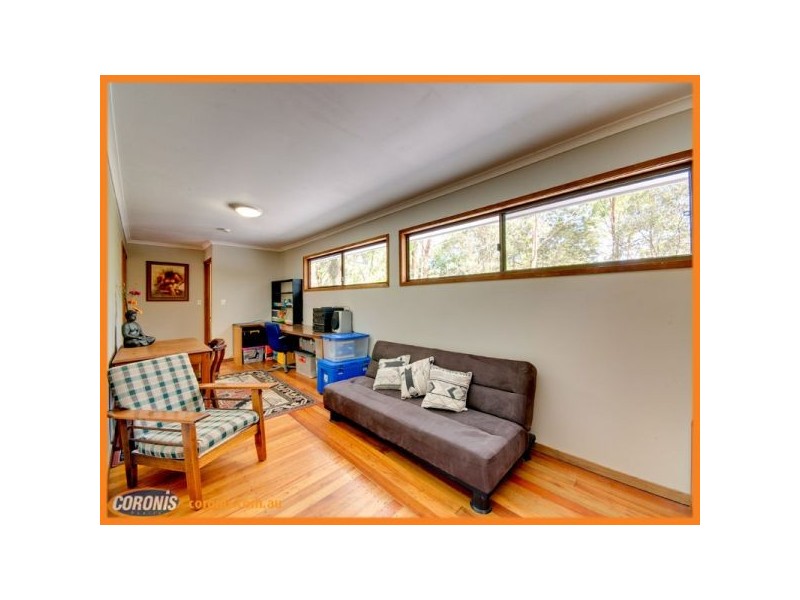21 Buranda Road, Clear Mountain QLD 4500