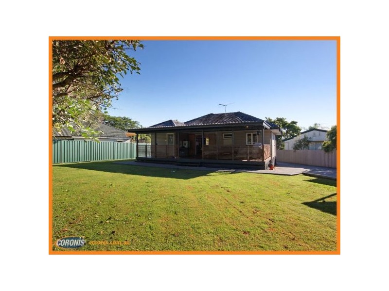 8 Sandralee Street, Brighton QLD 4017