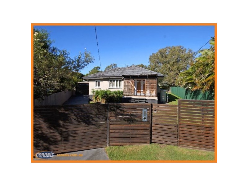 8 Sandralee Street, Brighton QLD 4017