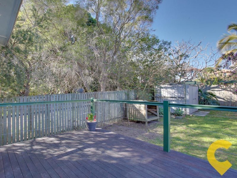 52 Agnew Street, Sandgate QLD 4017