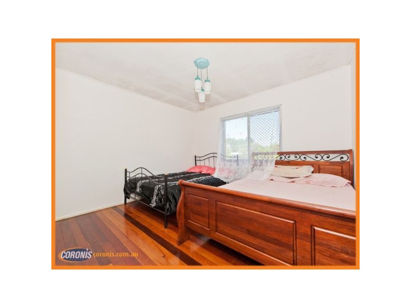 20 Whitey Street, Woodridge QLD 4114