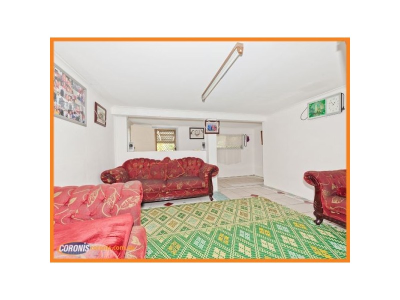 20 Whitey Street, Woodridge QLD 4114