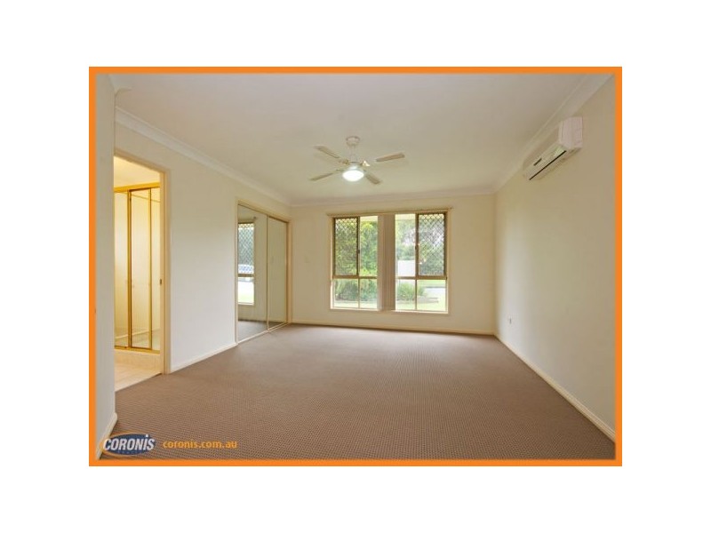 33 Blatchford Drive, Murrumba Downs QLD 4503