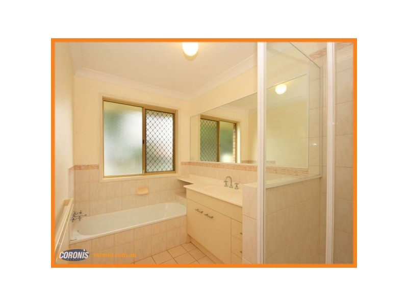 33 Blatchford Drive, Murrumba Downs QLD 4503