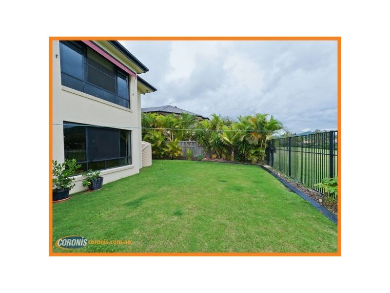 31 The Avenue, Windaroo QLD 4207