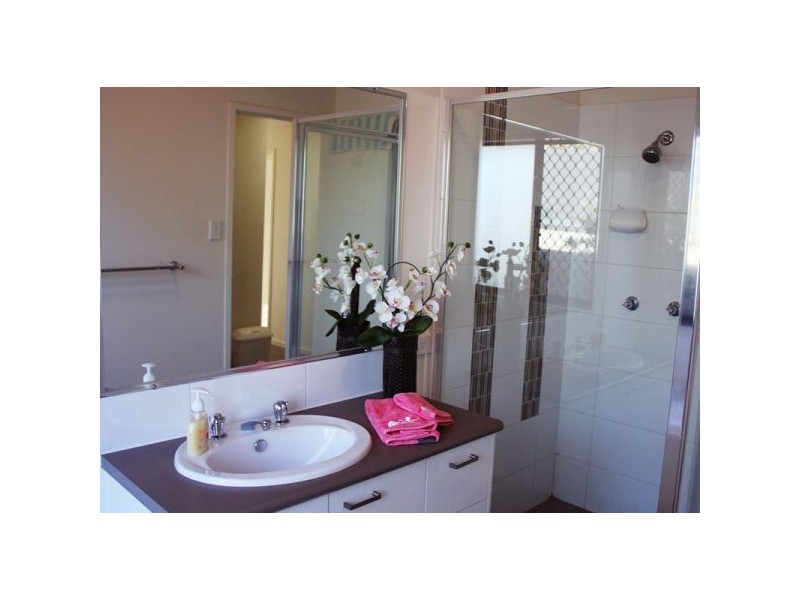 17 Booyong Place, Bridgeman Downs QLD 4035