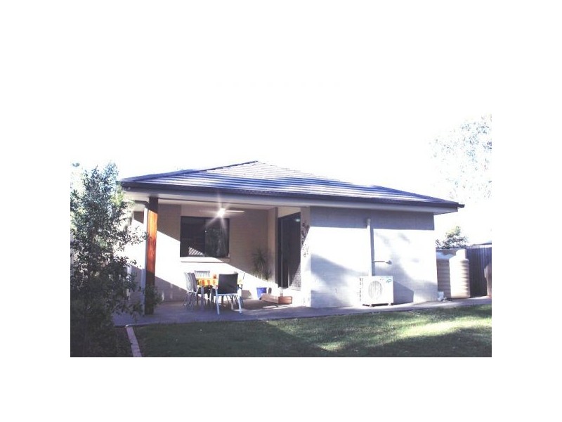 17 Booyong Place, Bridgeman Downs QLD 4035