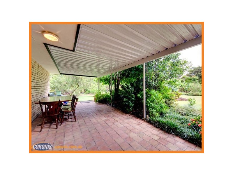718 Bestmann Road, Ningi QLD 4511