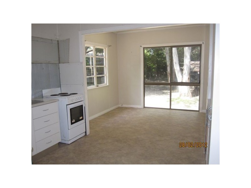 40 Ewart Street, Deception Bay QLD 4508